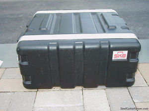 Cherche 10 fly case SKB 6U 1ère génération