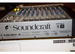 Soundcraft E8 (61334)
