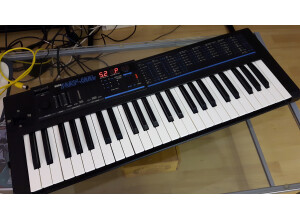 Korg Poly-800 v2 (4)