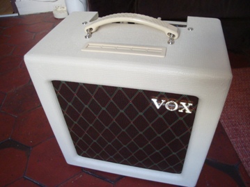 Vox AC4TV