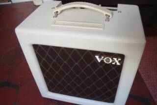Vox AC4TV
