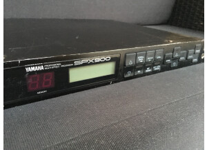 Yamaha SPX900 (73757)