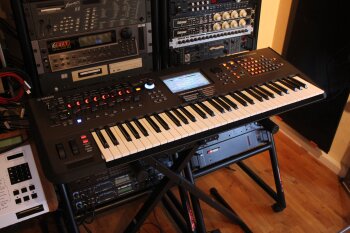 Yamaha Montage 6 : Montage 2tof 001.JPG Yamaha Montage 6 : Montage 2tof 001.JPG