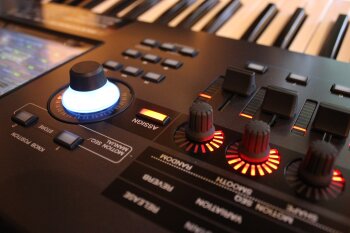 Yamaha Montage 6 : Montage 2tof 019.JPG Yamaha Montage 6 : Montage 2tof 019.JPG