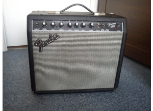 Fender FM 25R (91431)