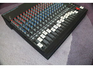 Mackie CR1604 (28696)