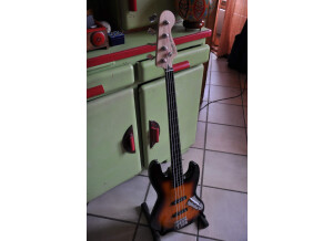 Squier Jazz bass fretless Vintage modified