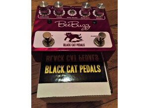 Black Cat Pedals Bee Buzz (41741)