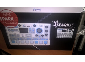 Arturia SparkLE Creative Drum Machine (41553)