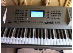 Ketron XD9HD (8399)