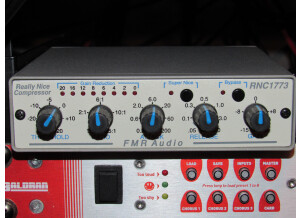 FMR Audio RNC1773 (23979)