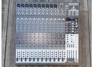 Behringer Xenyx 2442FX (69937)