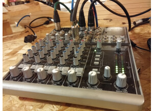 Mackie 802-VLZ3 (80905)