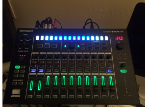 Roland MX-1 (792)