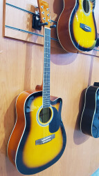 Threestar Acoustic Guitar