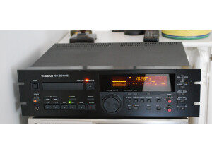 Tascam DA 30 MkII 1