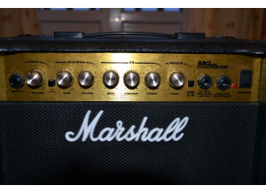 Marshall MG15CDR (3218)