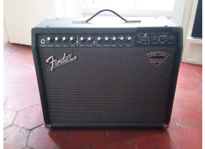 Fender Deluxe 900 DSP