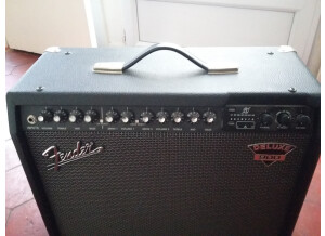 Fender Deluxe 900 DSP