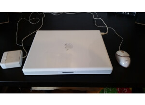 Apple iBook G4 - 1,42 MHz - 14" - Superdrive