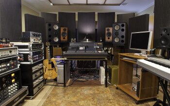 Sound Techniques : Dave's Studio Sound Techniques : Dave's Studio