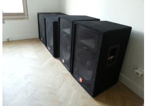 JBL JRX118S (30038)