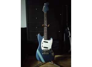 Fender competition mustang limited mg73 co 1637491