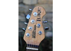 Music Man Luke (Vintage Tremolo) (20264)