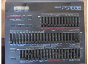 Roland PG-1000 Synth Programmer (48215)
