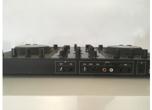 Native Instruments Traktor Kontrol S2 (50693)