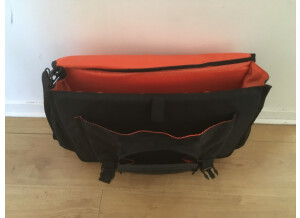 Native Instruments Traktor Kontrol S2 (73841)