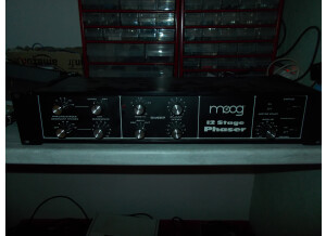 Moog Music 12 stage phaser (31945)