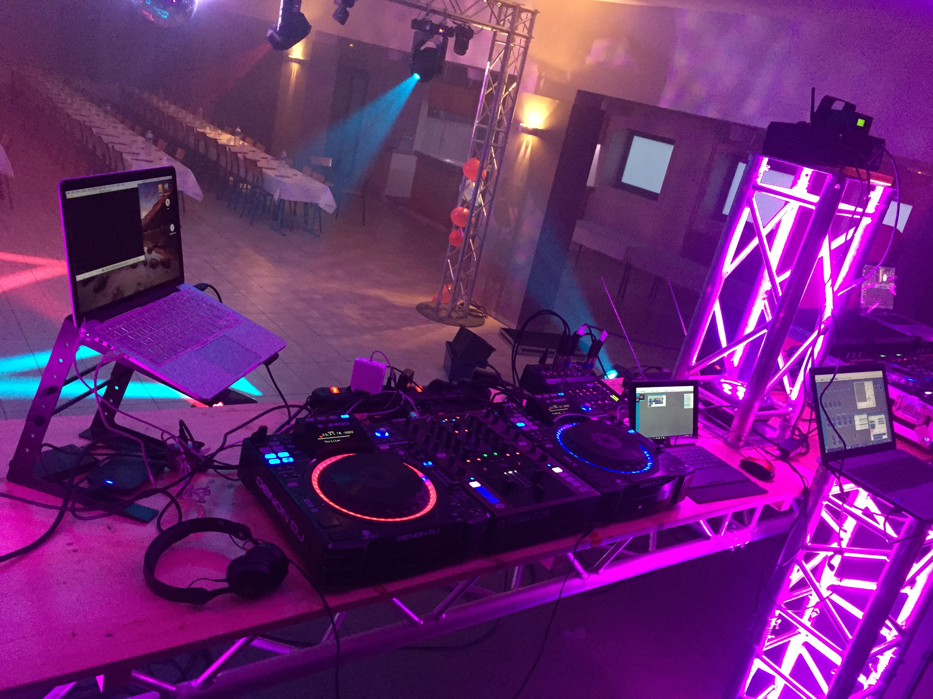 Native Instruments Traktor Kontrol Z2