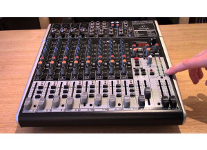 Behringer Xenyx X1622USB (48720)