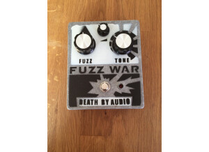 Death By Audio Fuzz War (90164)