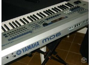 Yamaha mo6 447529