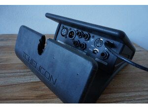 TC-Helicon VoiceLive Touch (2196)