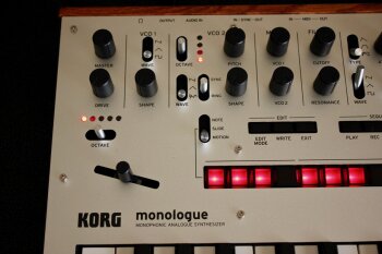 Korg Monologue : Monologue 6 Korg Monologue : Monologue 6
