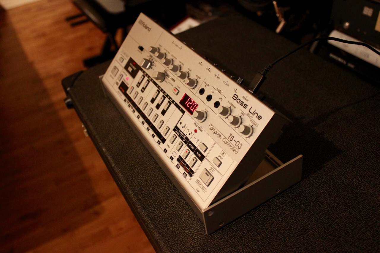 Roland TB-03 : TB 03 4