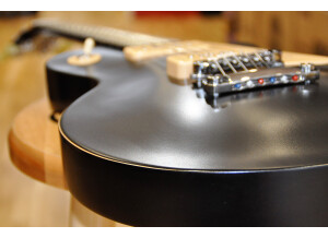 Gibson Les Paul Studio Tribute 60's Black 06