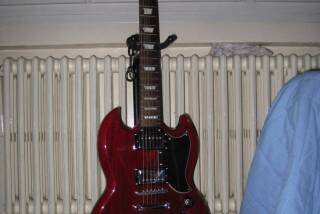 Epiphone G-400