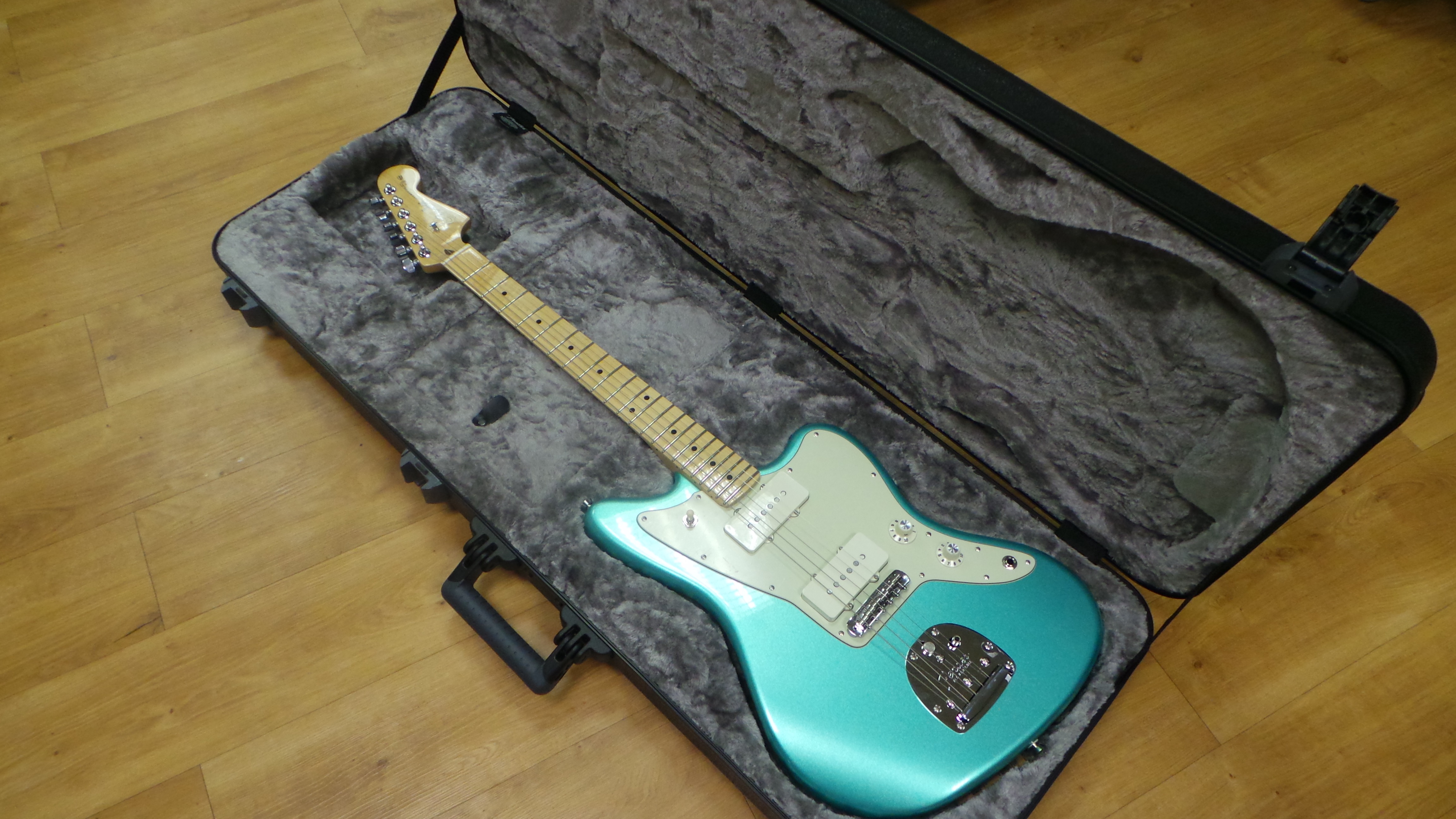 Fender American Professional Jazzmaster : 3