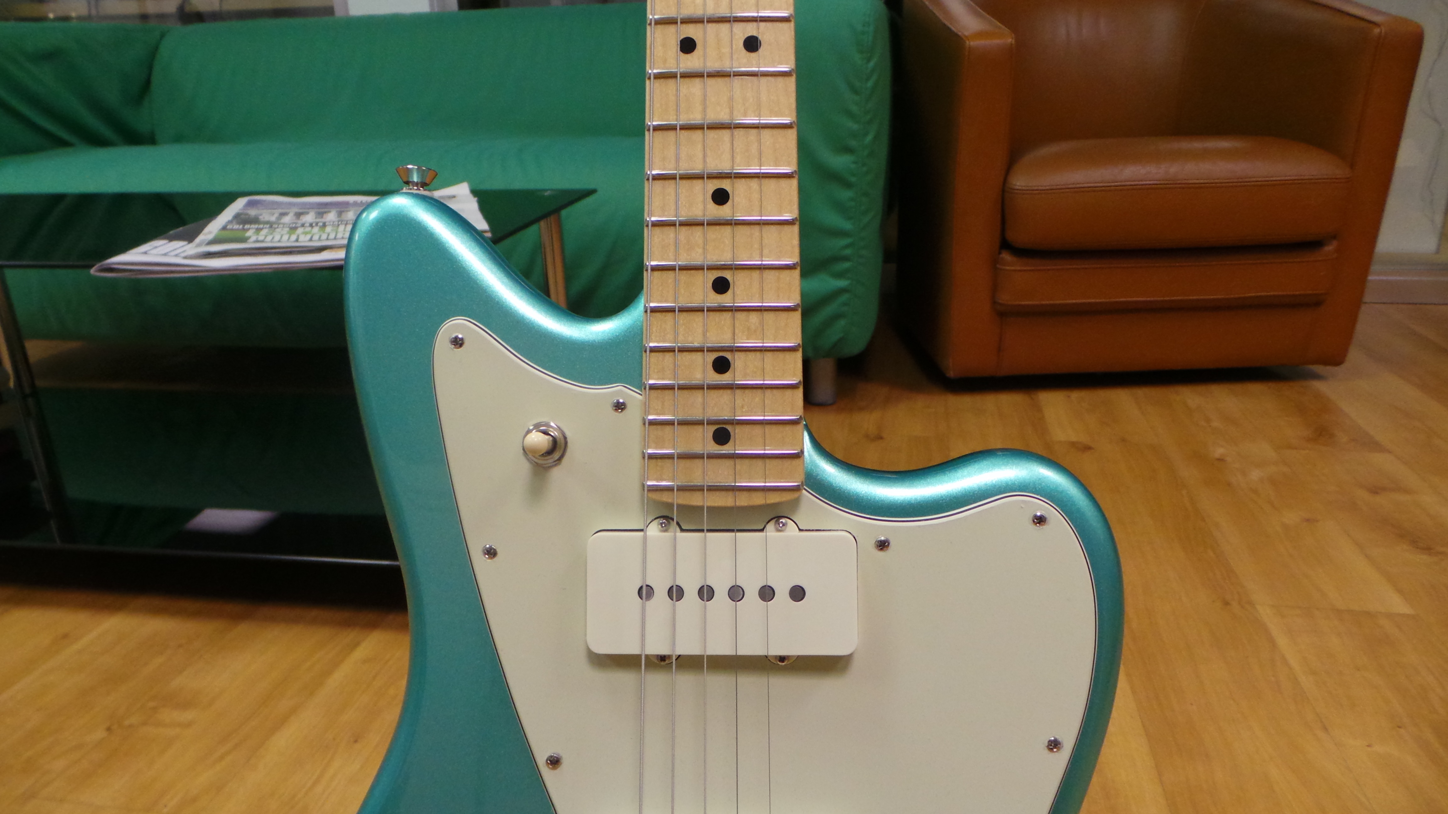 Fender American Professional Jazzmaster : 8