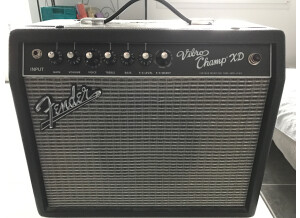 Fender Vibro Champ XD (33209)