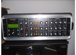 Studio Electronics SE-1 (28423)