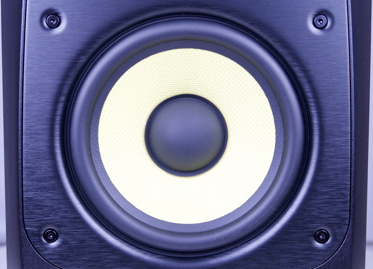 KRK V6 S4 : KRK V6S4 2