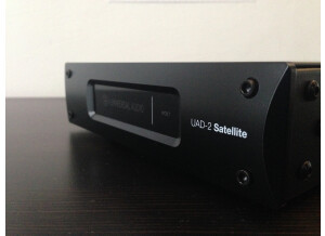 Universal Audio UAD-2 Satellite Thunderbolt - Octo Core (94214)