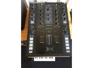 Native Instruments Traktor Kontrol Z2 (9818)