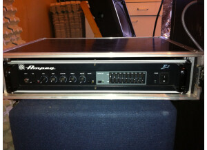 Ampeg B2 RW (25600)