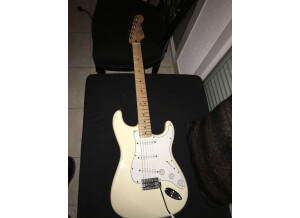 Fender Standard Stratocaster LH [2006-2008] (97695)